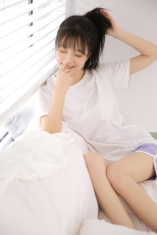 吸粉嫩插乳头公车内射小仙女小说